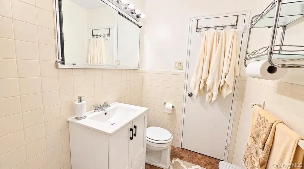 1200 E 53rd Street Brooklyn NY 11234