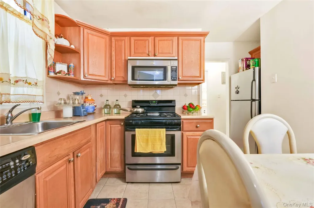 1200 E 53rd Street Brooklyn NY 11234