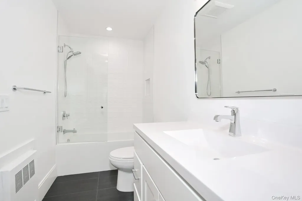 60 Silverwood Circle Suffern NY 10901