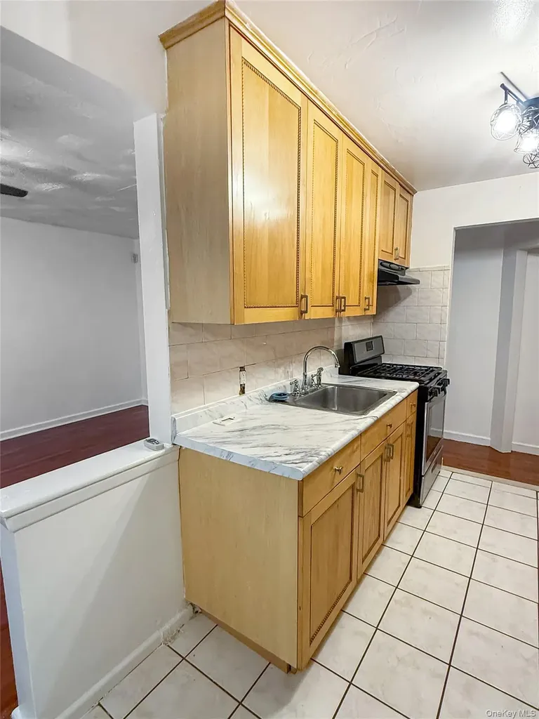 1043 E 57th Street Brooklyn NY 11234
