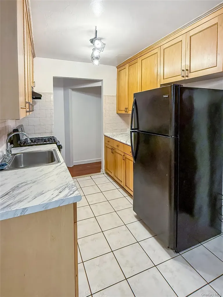 1043 E 57th Street Brooklyn NY 11234