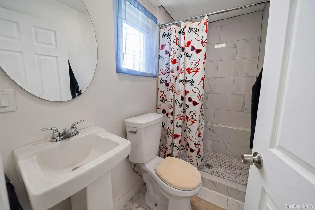 34 E Beech Street Central Islip NY 11722