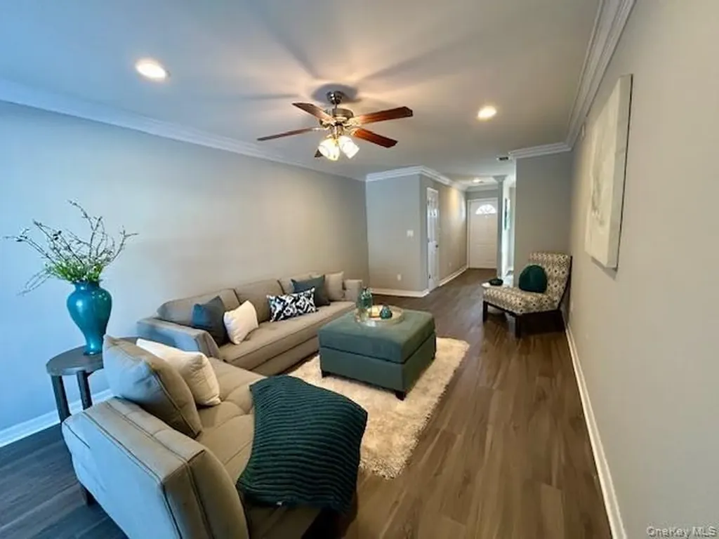 44 Mainsail Drive Patchogue NY 11772