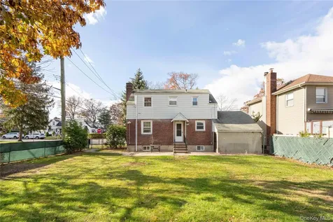 97 Wescott Boulevard Staten Island NY 10314