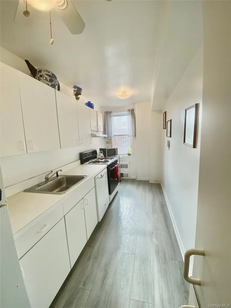 2 Sadore Lane Yonkers NY 10710