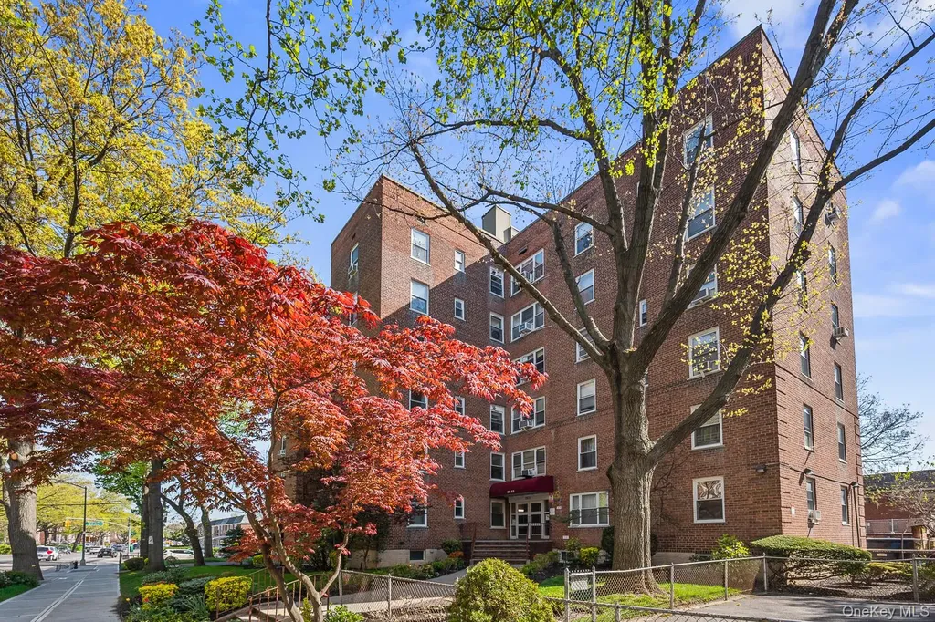 26-15 Parsons Boulevard Flushing NY 11354