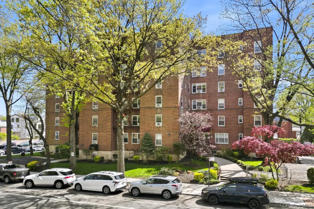 26-15 Parsons Boulevard Flushing NY 11354