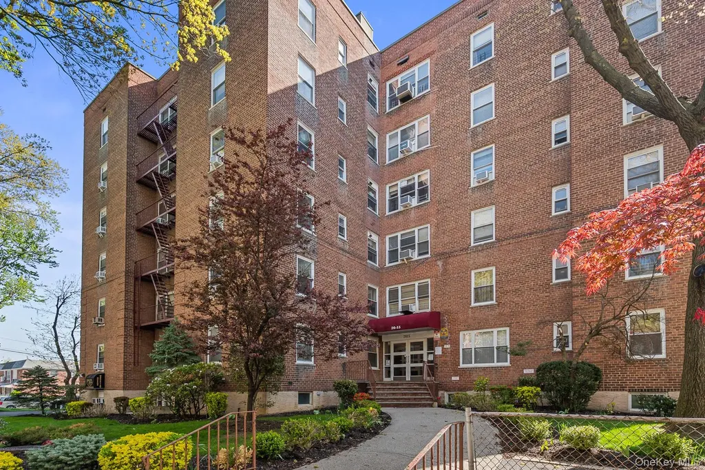 26-15 Parsons Boulevard Flushing NY 11354