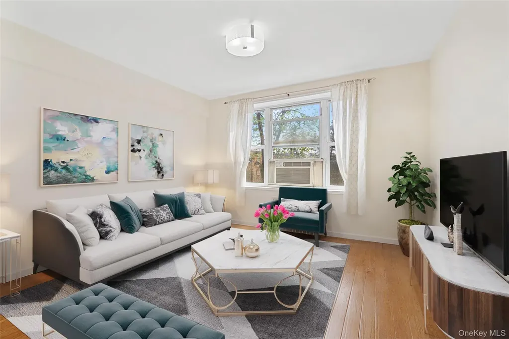 26-15 Parsons Boulevard Flushing NY 11354
