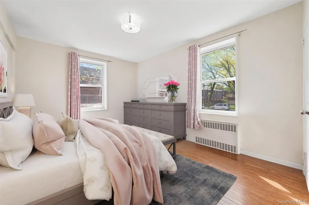 26-15 Parsons Boulevard Flushing NY 11354