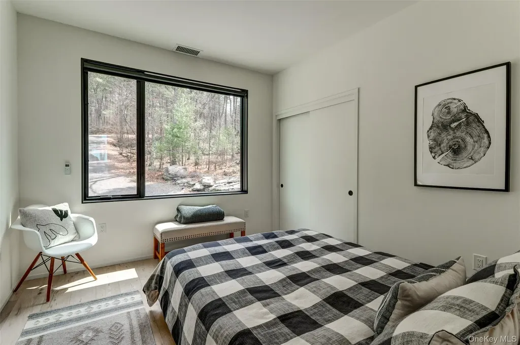 72 Eagle View Road Narrowsburg NY 12764
