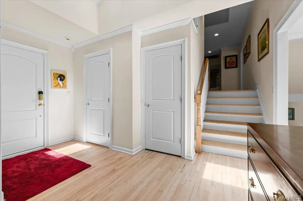 5 Fox Lane Locust Valley NY 11560