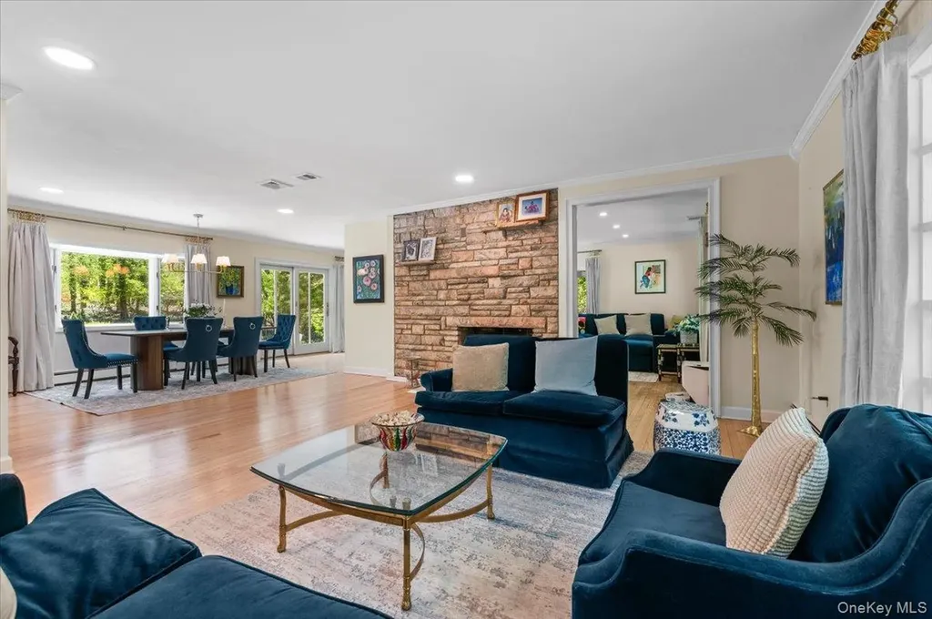 5 Fox Lane Locust Valley NY 11560