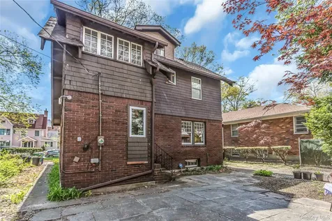 116 82nd Road Kew Gardens NY 11415