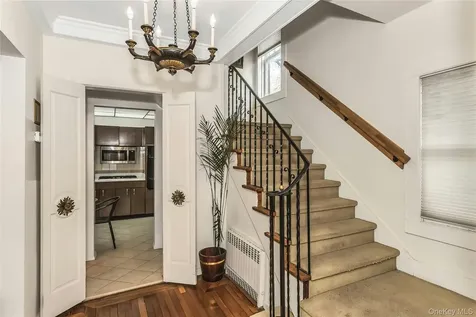 116 82nd Road Kew Gardens NY 11415