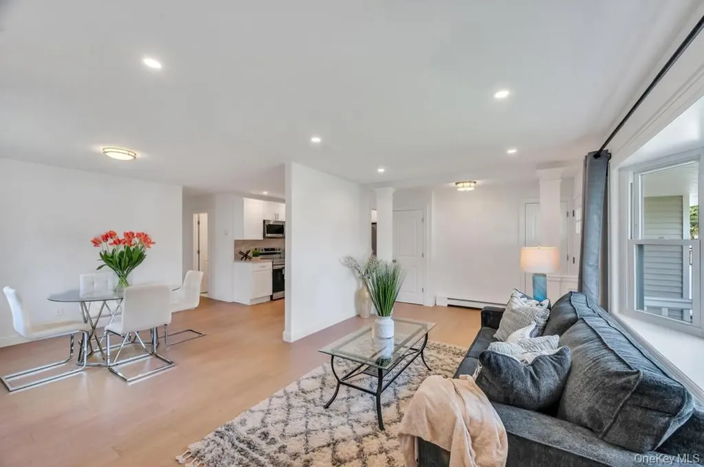 130 Farner Avenue Selden NY 11784
