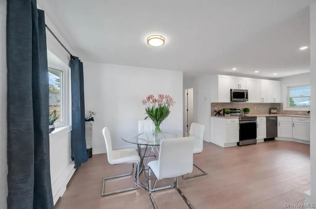 130 Farner Avenue Selden NY 11784