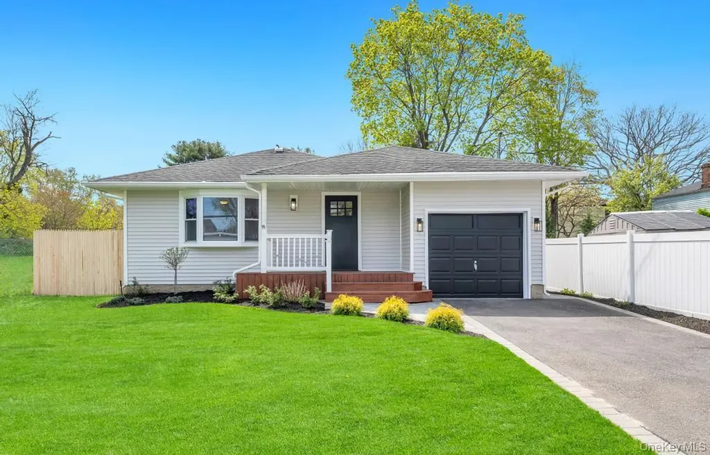 130 Farner Avenue Selden NY 11784