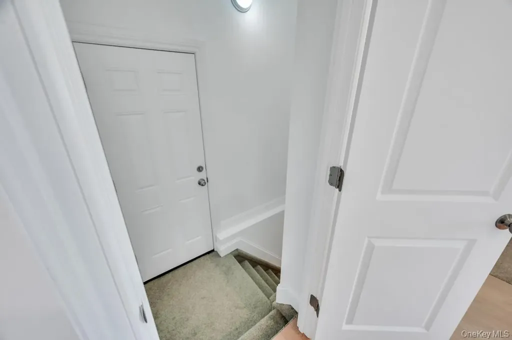 130 Farner Avenue Selden NY 11784