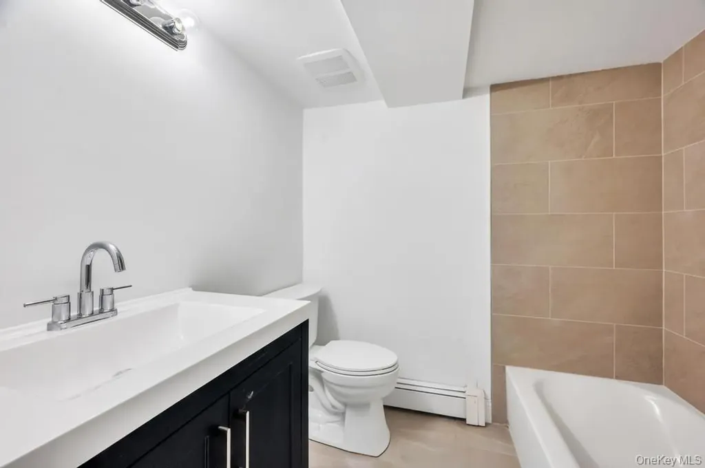 130 Farner Avenue Selden NY 11784