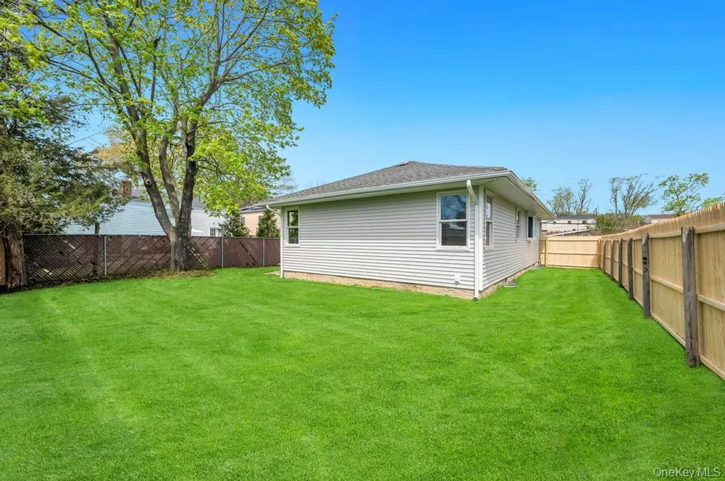 130 Farner Avenue Selden NY 11784