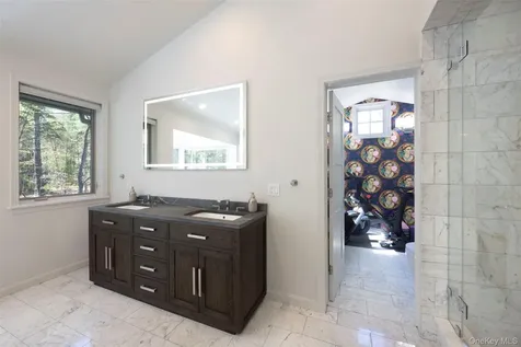 15-17 Broadview Road Woodstock NY 12498