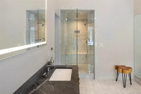15-17 Broadview Road Woodstock NY 12498