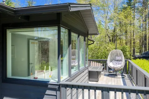 15-17 Broadview Road Woodstock NY 12498