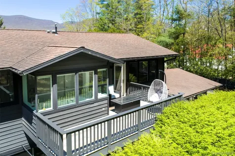 15-17 Broadview Road Woodstock NY 12498