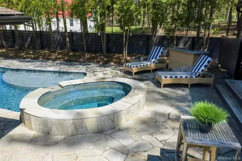 15-17 Broadview Road Woodstock NY 12498