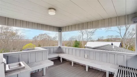 1 Carver Street Sag Harbor NY 11963