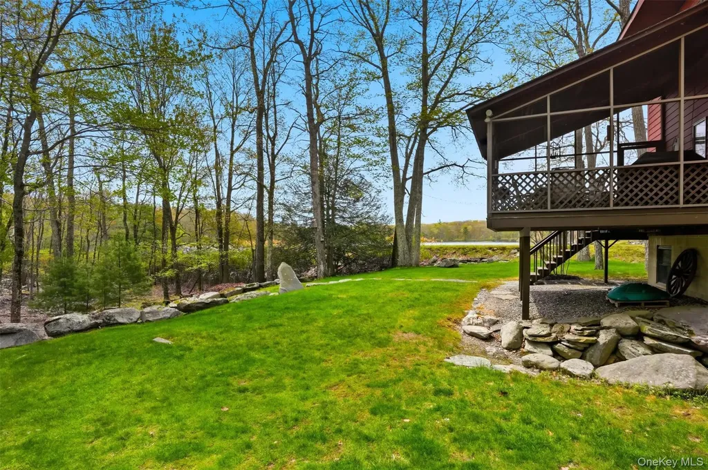 8 Division Road Wurtsboro NY 12790