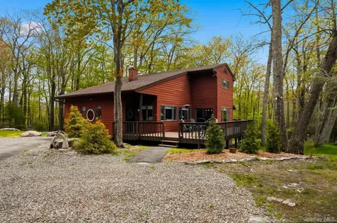 8 Division Road Wurtsboro NY 12790
