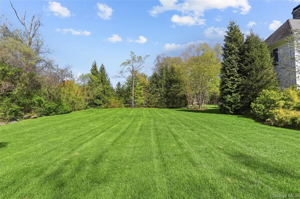 6 Stone Bridge Road Purchase NY 10577
