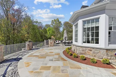 6 Stone Bridge Road Purchase NY 10577