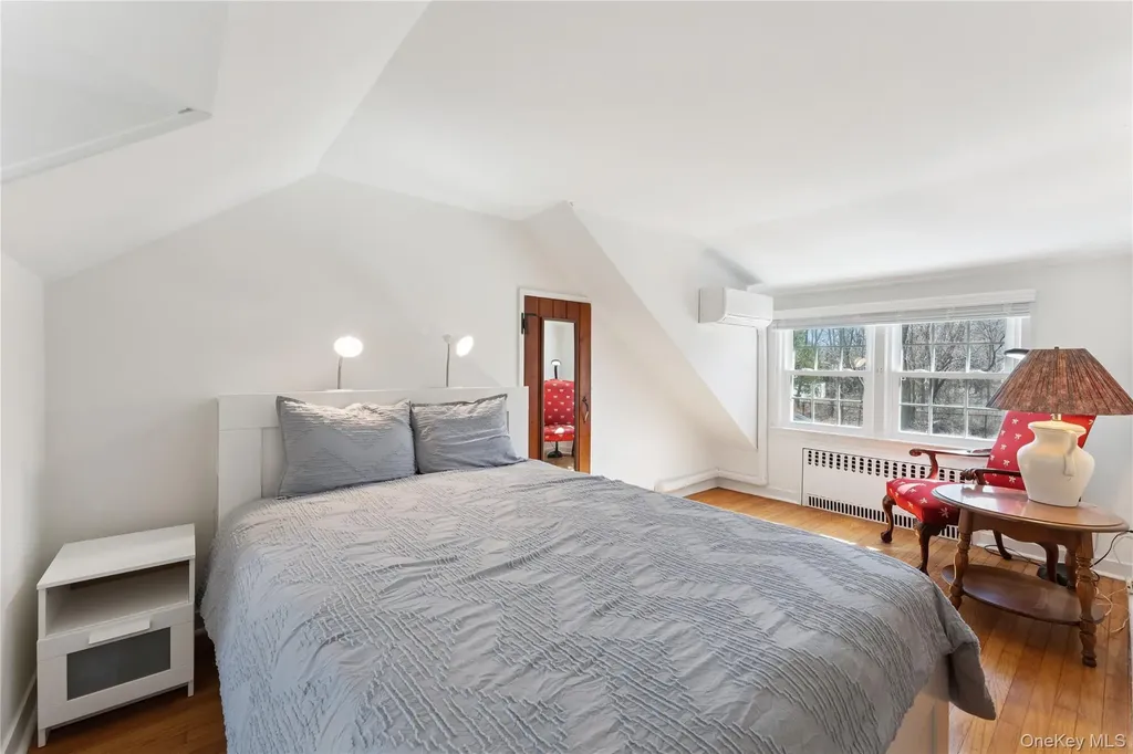 165 Montauk Highway Westhampton NY 11977