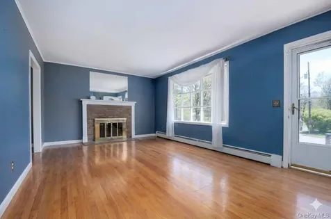 2 Long Meadow Drive Staatsburg NY 12580