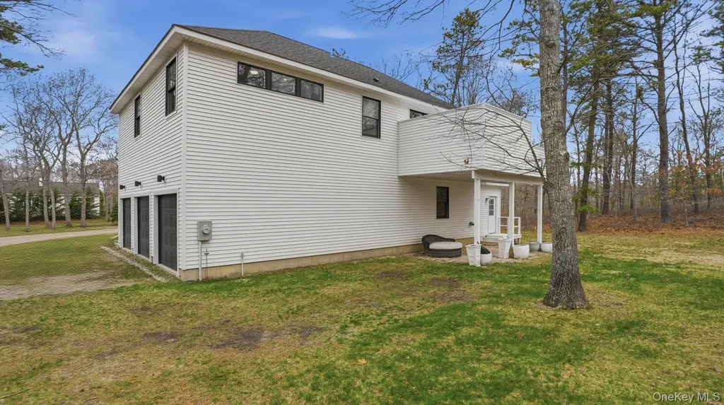 420 Maple Avenue S Flanders NY 11901