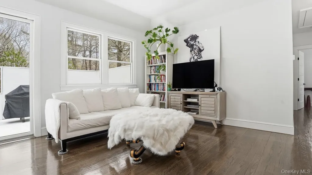 420 Maple Avenue S Flanders NY 11901