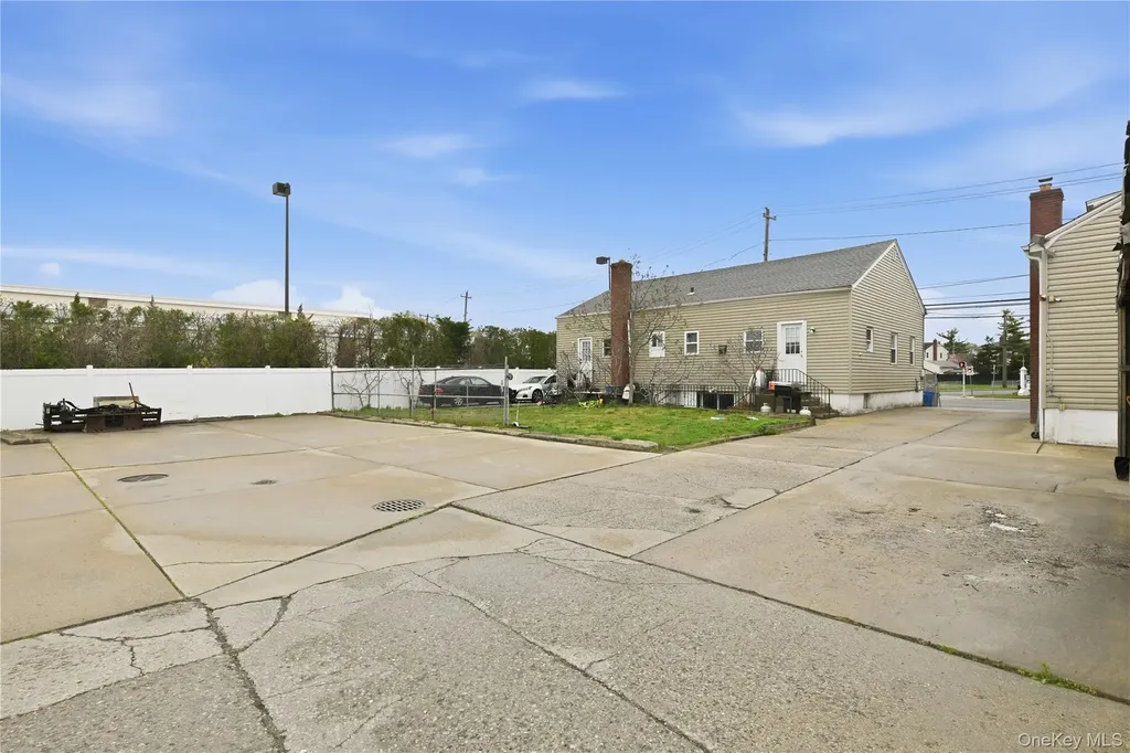 433 Atlantic Avenue Oceanside NY 11572