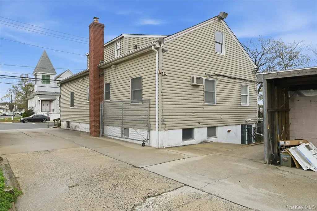 433 Atlantic Avenue Oceanside NY 11572