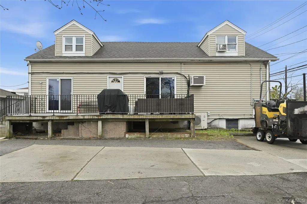 433 Atlantic Avenue Oceanside NY 11572
