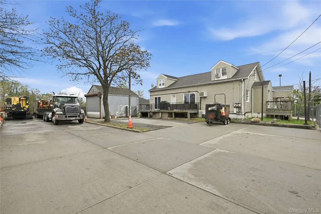 433 Atlantic Avenue Oceanside NY 11572