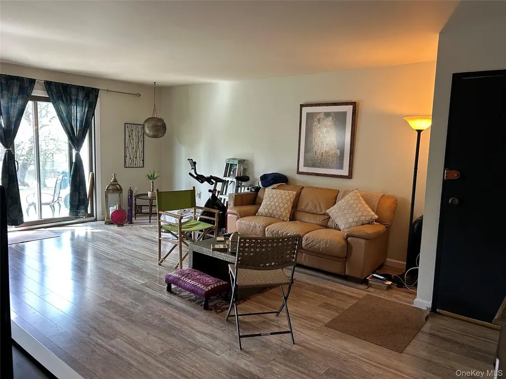 40 Scarborough Lane Wappingers Falls NY 12590