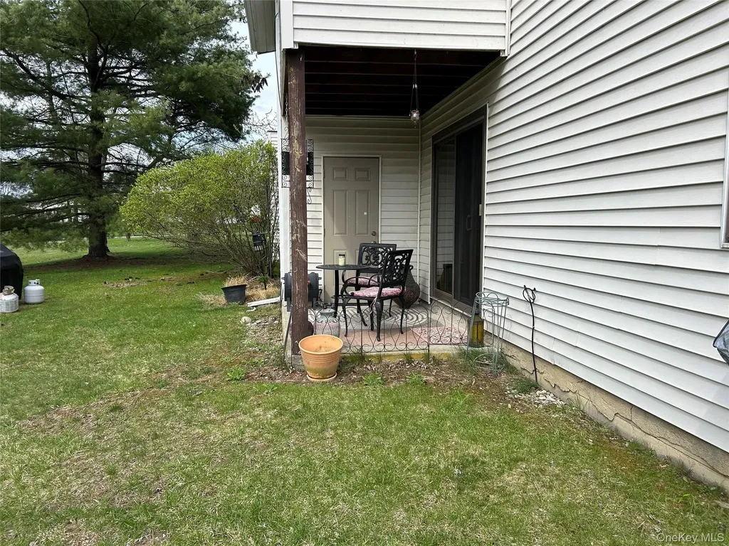 40 Scarborough Lane Wappingers Falls NY 12590