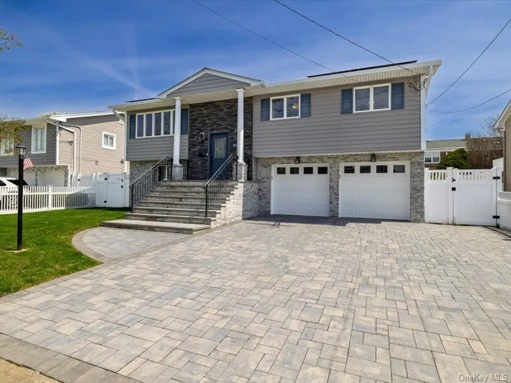 3517 Lawrence Avenue Oceanside NY 11572