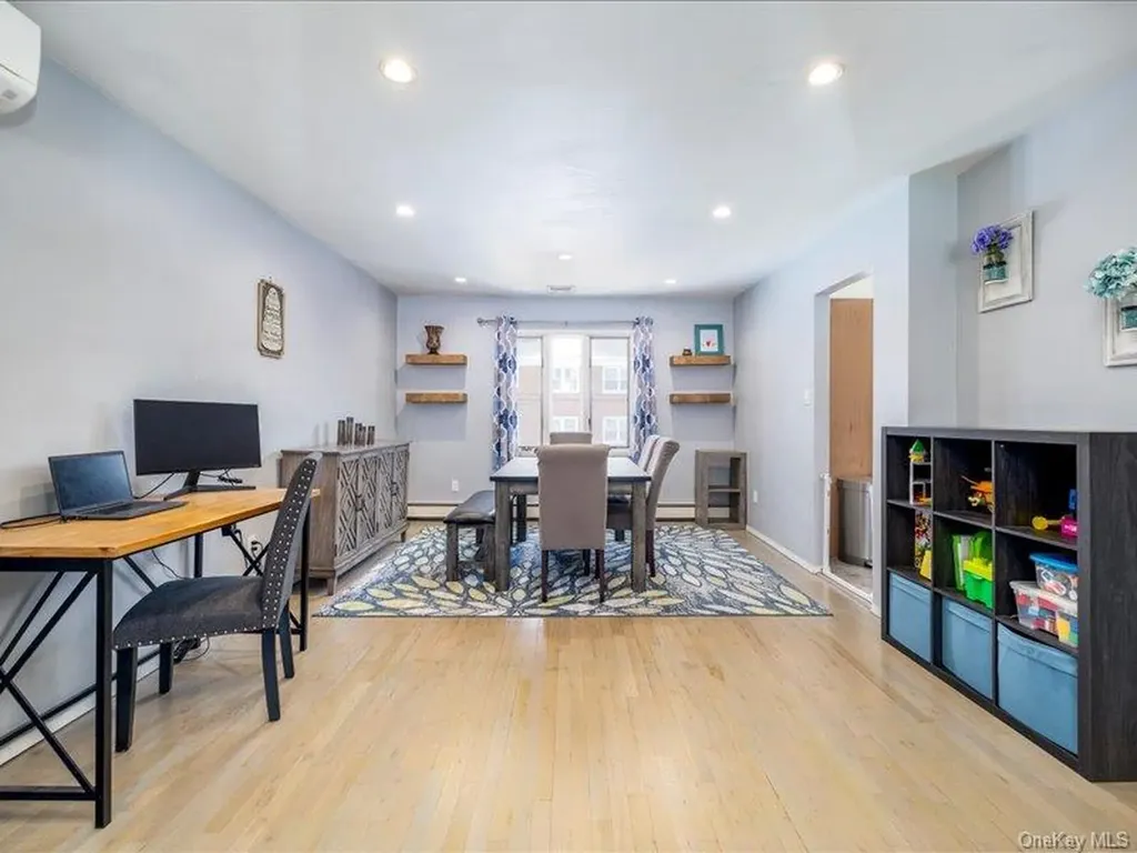 3517 Lawrence Avenue Oceanside NY 11572