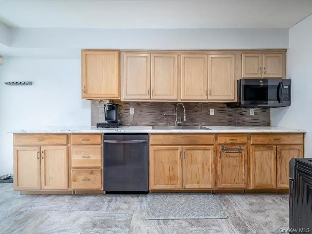 3517 Lawrence Avenue Oceanside NY 11572