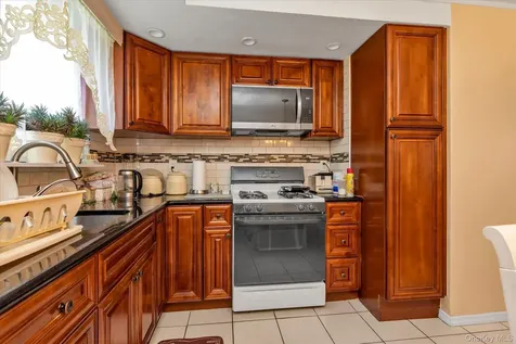125-07 Adair Street Laurelton NY 11413