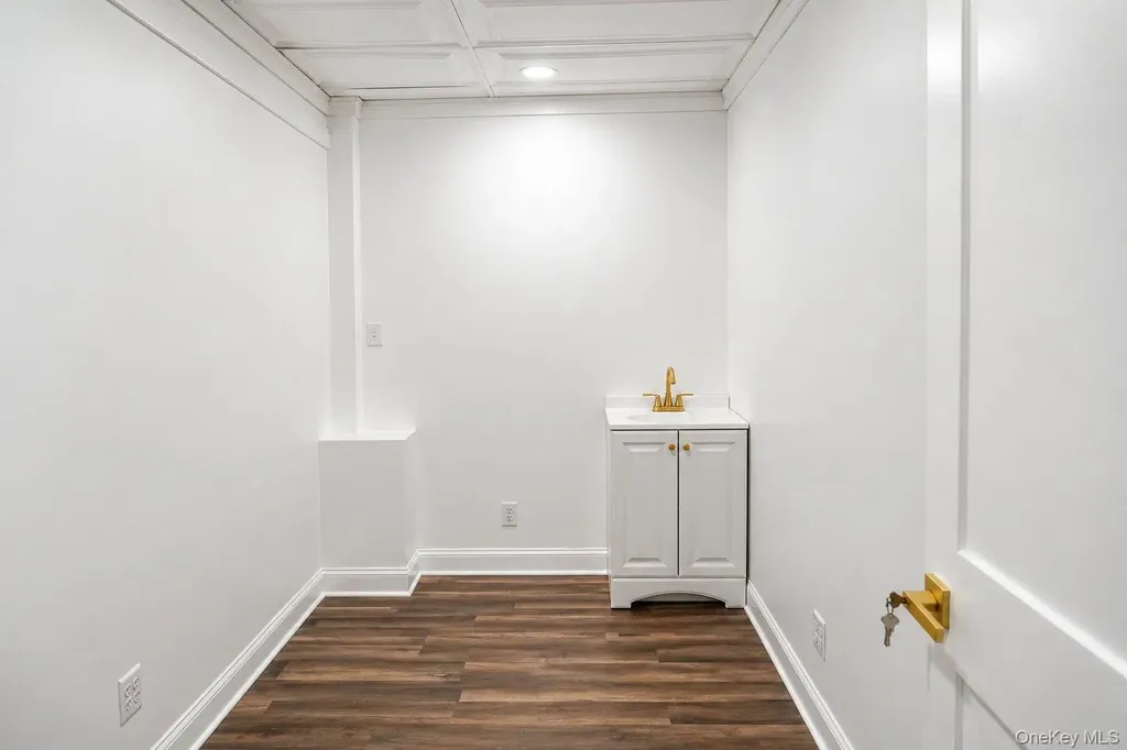 745 Route 25a Miller Place NY 11764